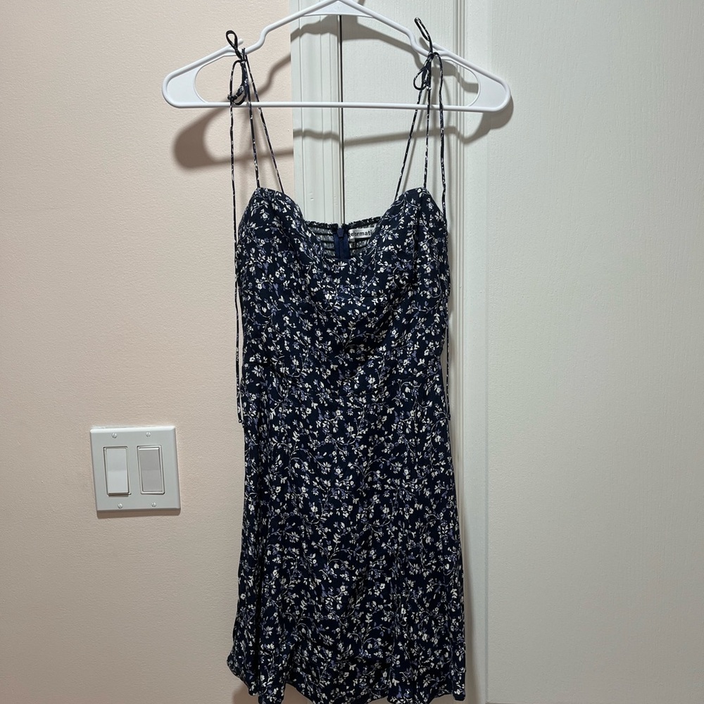 Reformation Saskia Mini Dress - Picture 3 of 9